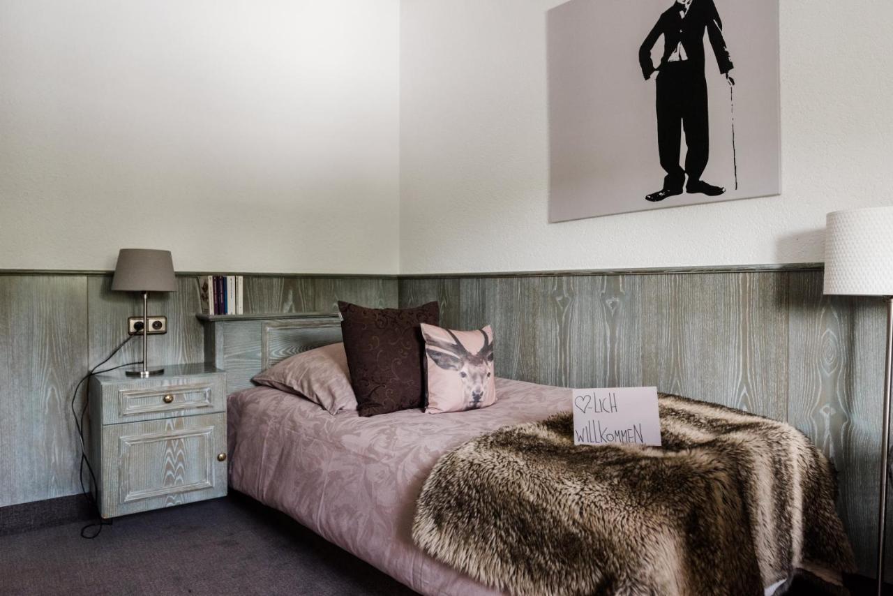 Sommers Hotel Altes Posteck ライヒェンバッハ・イム・フォークトラント エクステリア 写真