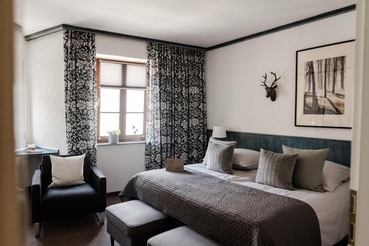 Sommers Hotel Altes Posteck ライヒェンバッハ・イム・フォークトラント エクステリア 写真