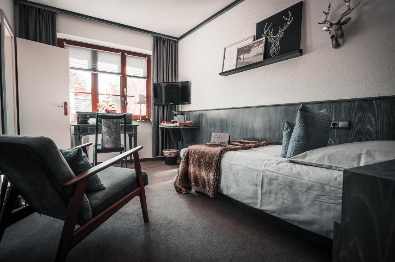 Sommers Hotel Altes Posteck ライヒェンバッハ・イム・フォークトラント エクステリア 写真