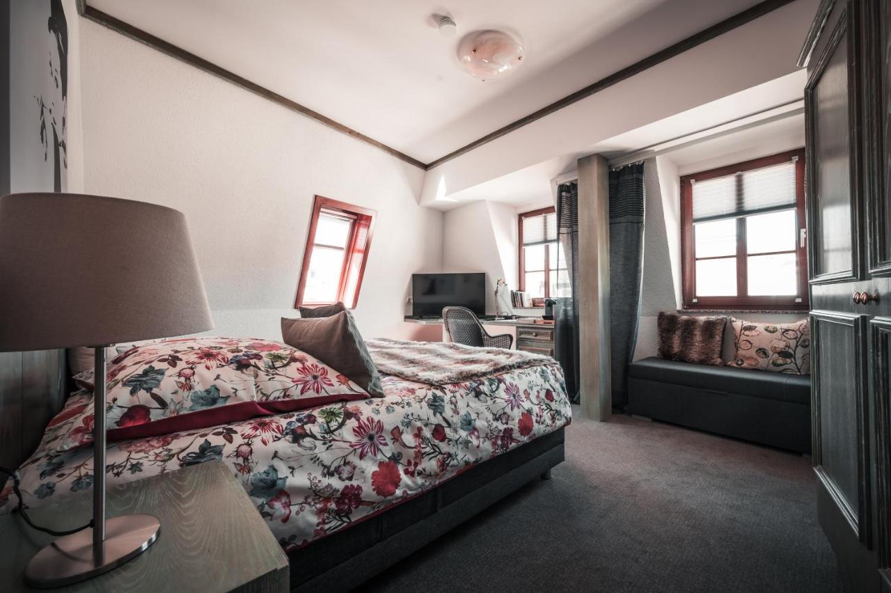 Sommers Hotel Altes Posteck ライヒェンバッハ・イム・フォークトラント エクステリア 写真