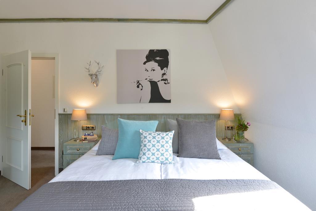 Sommers Hotel Altes Posteck ライヒェンバッハ・イム・フォークトラント エクステリア 写真